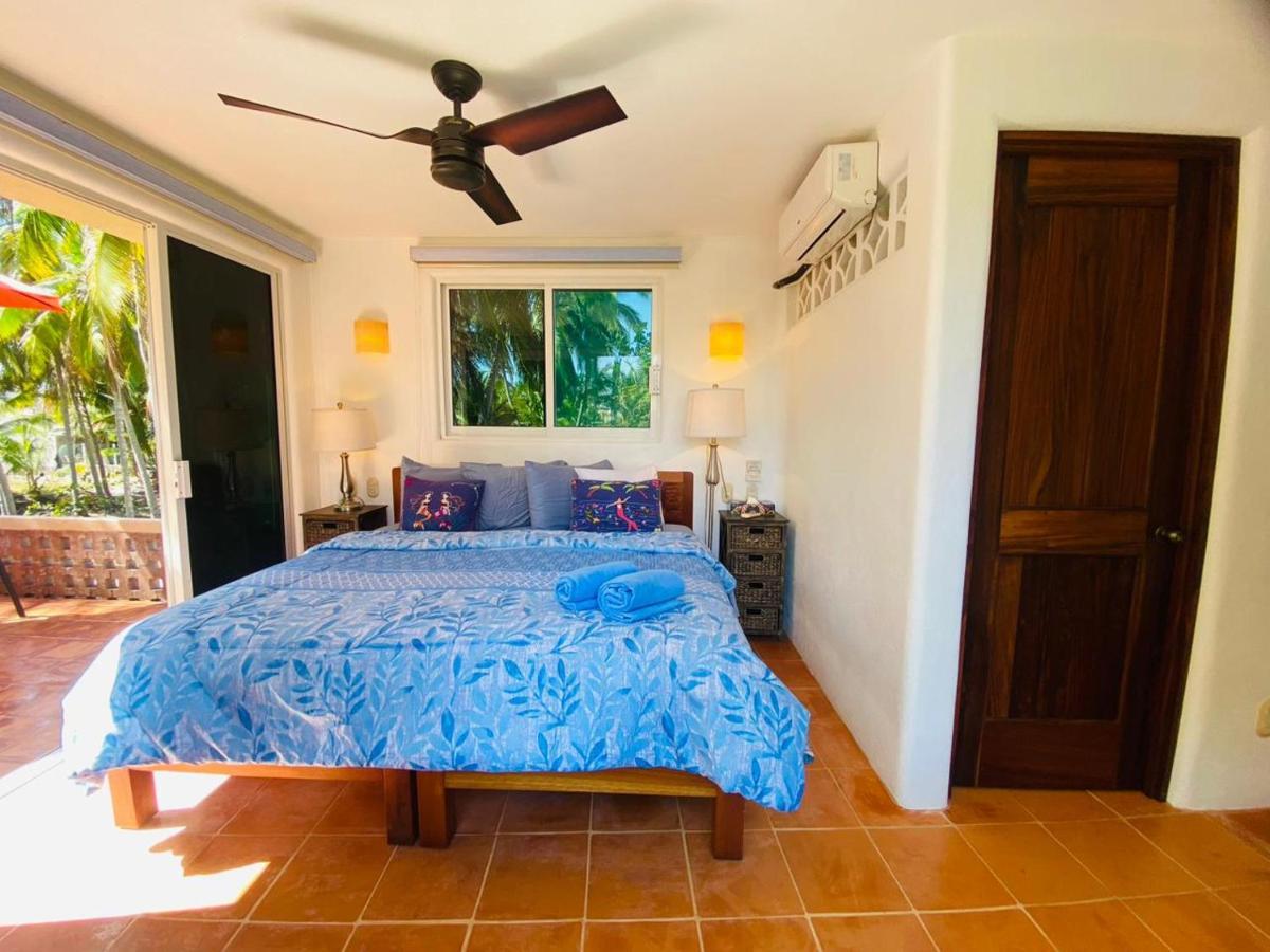 Bungalows Tree Tops - Adults Only Zihuatanejo Buitenkant foto