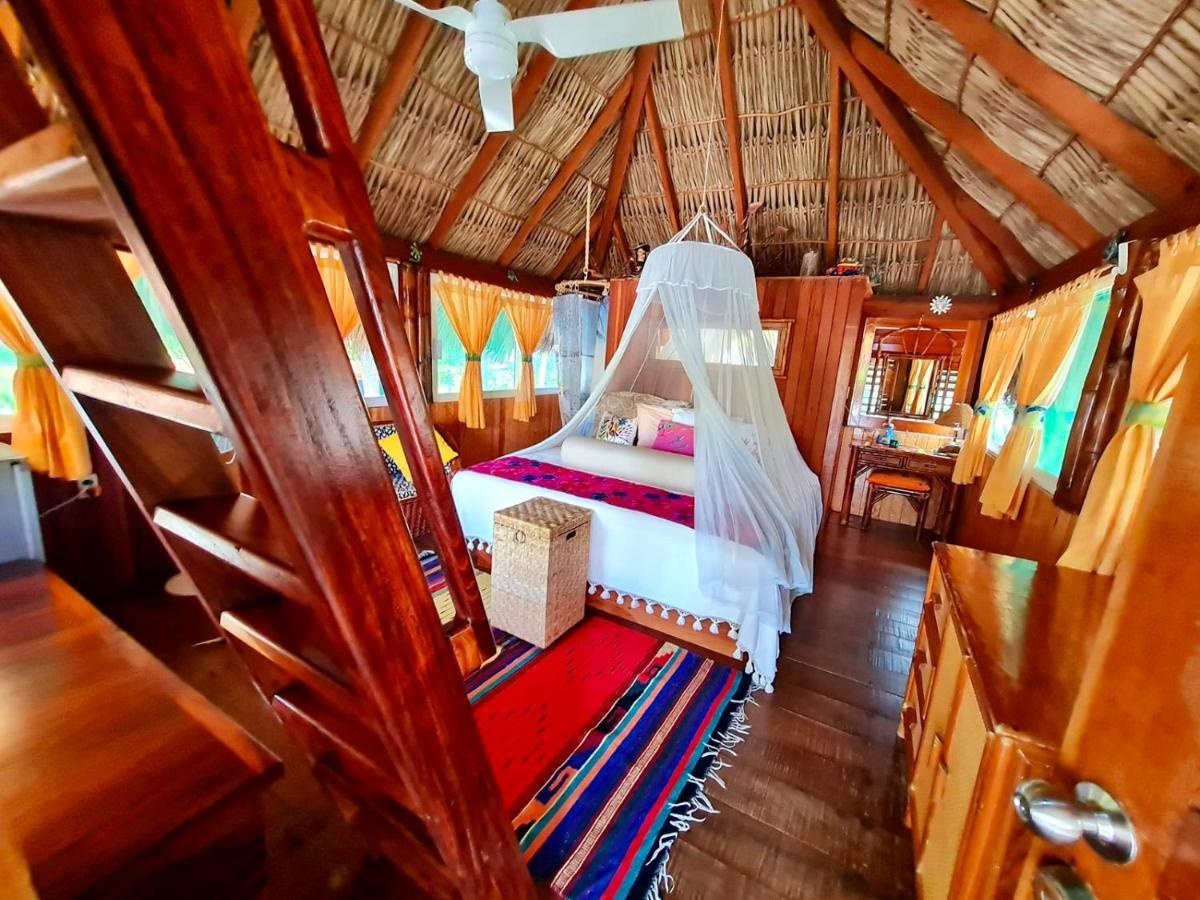Bungalows Tree Tops - Adults Only Zihuatanejo Buitenkant foto