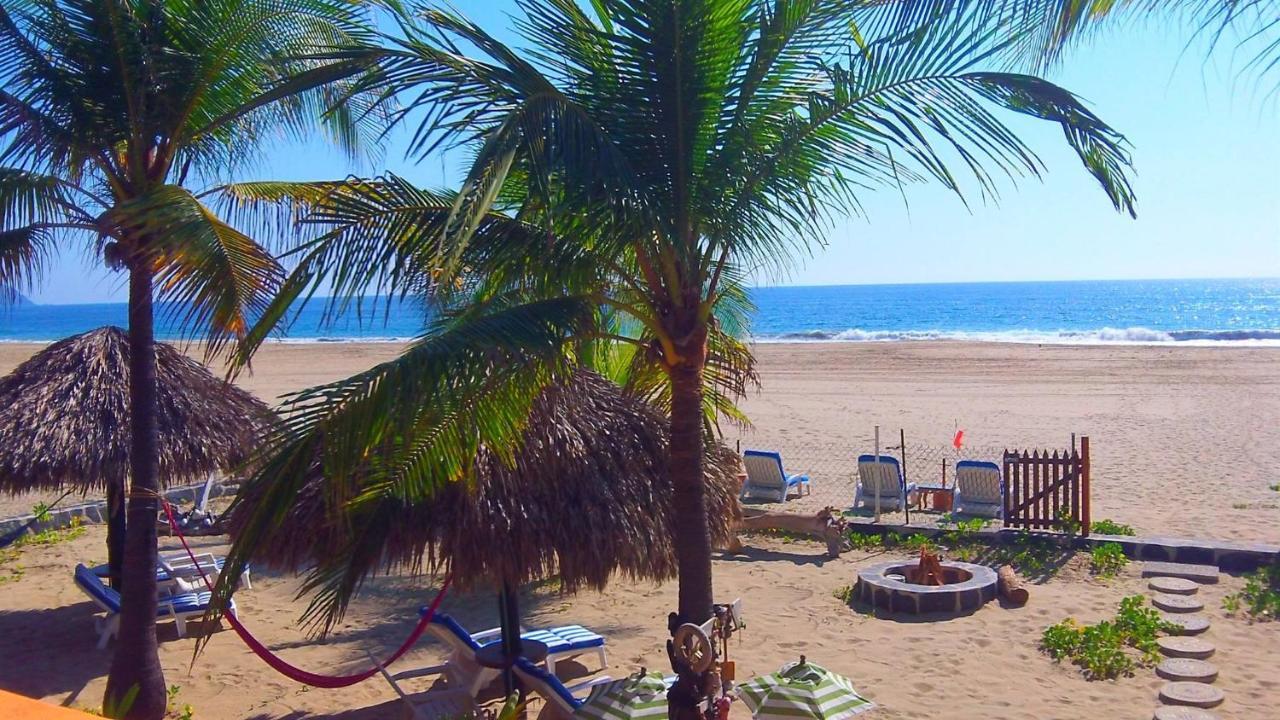 Bungalows Tree Tops - Adults Only Zihuatanejo Buitenkant foto