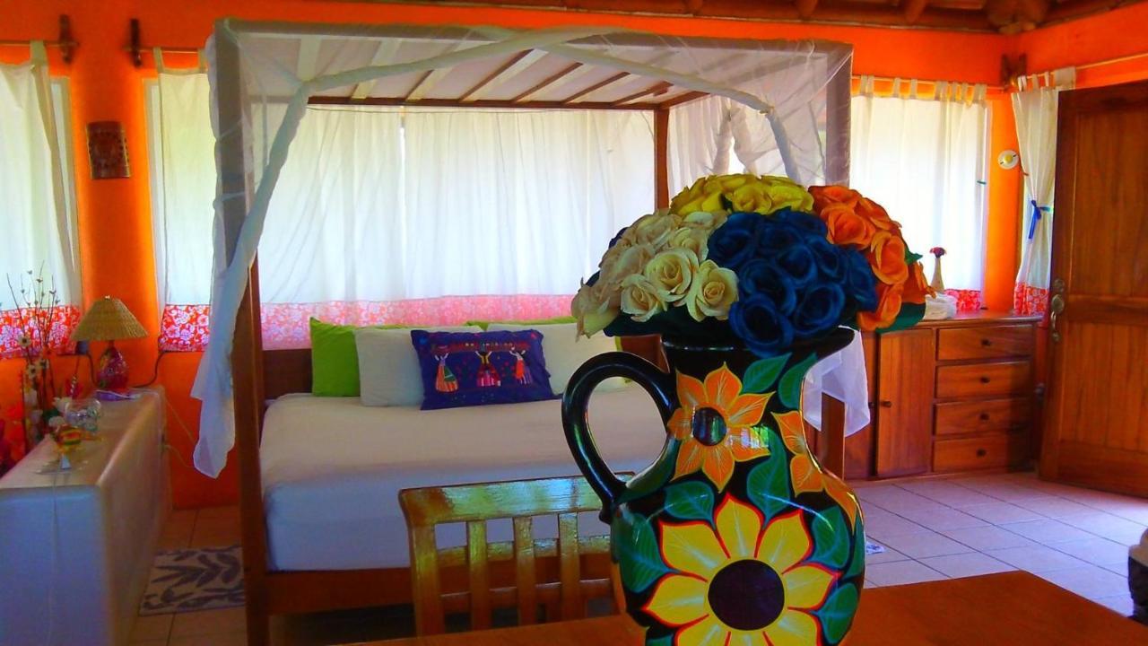 Bungalows Tree Tops - Adults Only Zihuatanejo Buitenkant foto