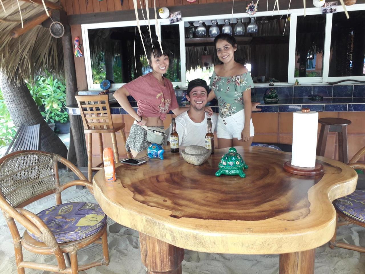 Bungalows Tree Tops - Adults Only Zihuatanejo Buitenkant foto