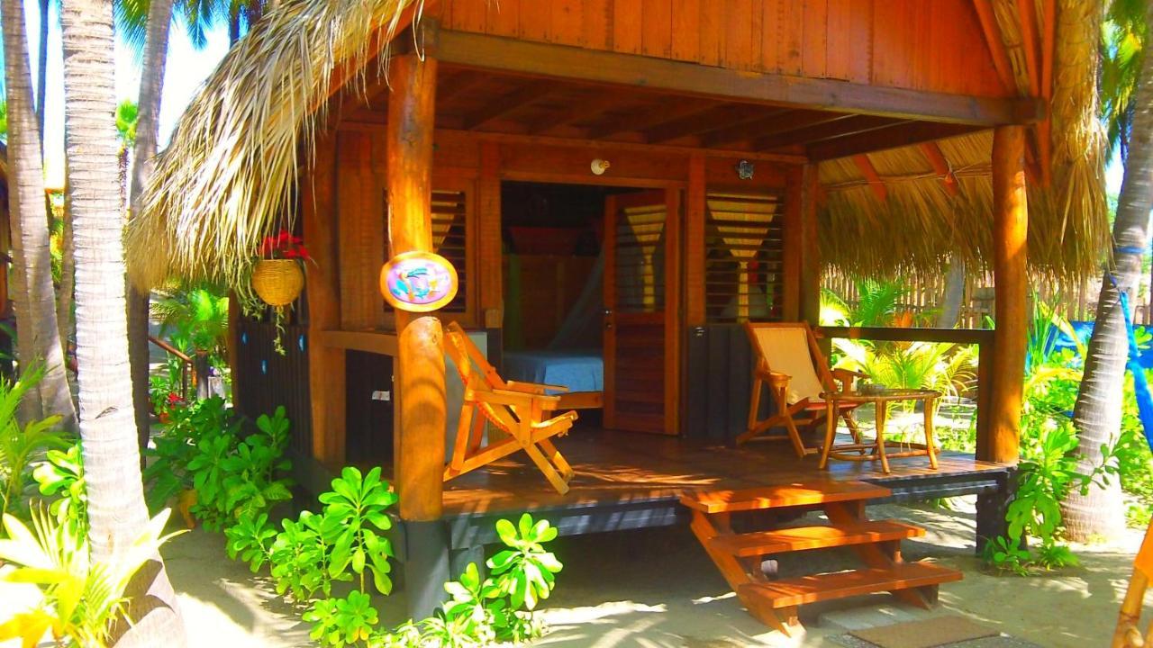 Bungalows Tree Tops - Adults Only Zihuatanejo Buitenkant foto